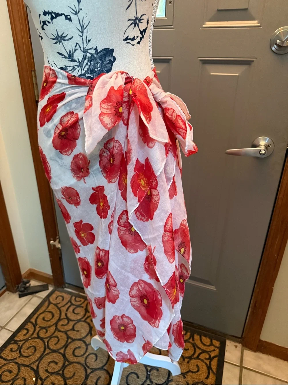 Lightweight Red White Floral Shawl/Scarf/Sarong  32 x70”- Poppies